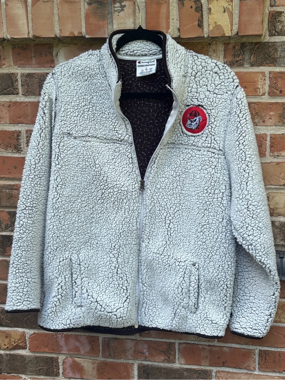 University Of Georgia Full Zip Jacket . Logo on Front. Side Pockets Size Large